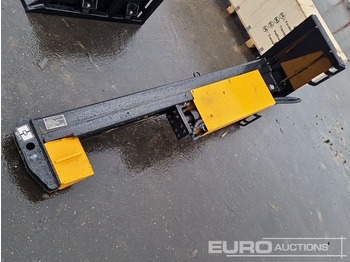 Мини-погрузчик с бортовым поворотом