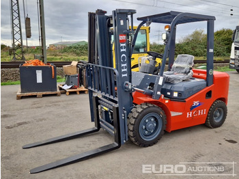 Вилочный погрузчик