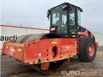 Каток CATERPILLAR CS74