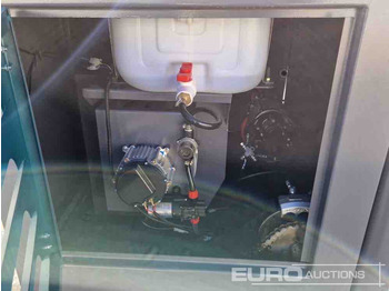 Подметально-уборочная машина