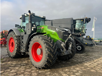 Трактор FENDT 1000 Vario
