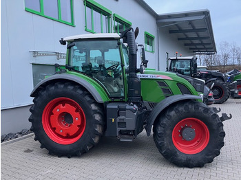 Трактор Fendt 724 Vario S4 Profi: фото 4
