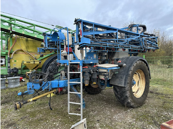 Навесной опрыскиватель LEMKEN