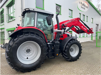 Трактор MASSEY FERGUSON 100 series