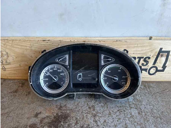 Кабина и интерьер DAF