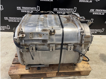 : фото в шапке страницы