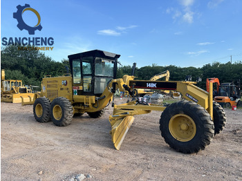 Грейдер CATERPILLAR 140K