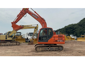Гусеничный экскаватор Doosan DX120: фото 4