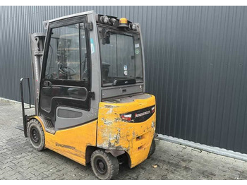 Электропогрузчик Jungheinrich EFG425k: фото 3