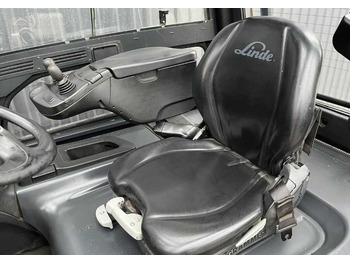 Электропогрузчик Linde E30L-01: фото 2 Электропогрузчик Linde E30L-01: фото 2