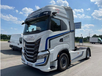 Тягач IVECO S-WAY