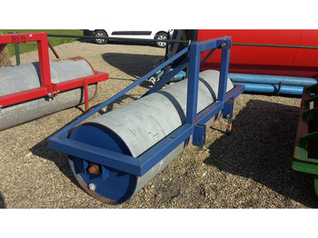 Полевой каток