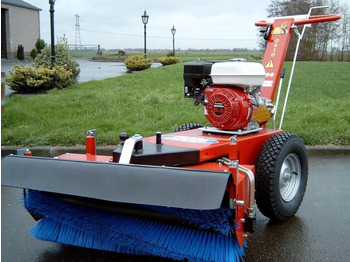 Подметально-уборочная машина