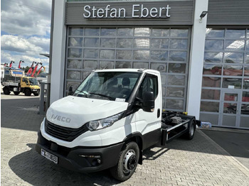 Крюковой мультилифт IVECO Daily 70c18
