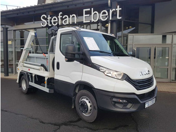Портальный бункеровоз IVECO Daily 70c18