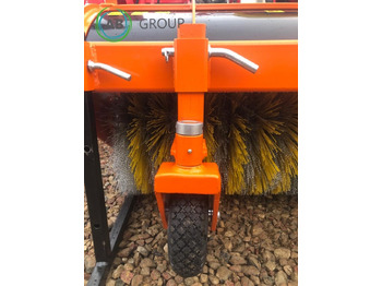 Щетка для Коммунальной и специальной техники Pomarol tractor sweeper ZS250, 2,5 m: фото 3