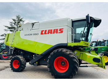 Зерноуборочный комбайн CLAAS Lexion