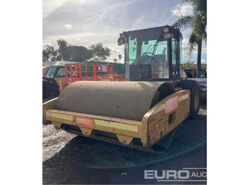 Каток CATERPILLAR