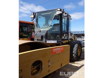 Каток CATERPILLAR