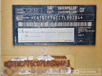 Каток CATERPILLAR