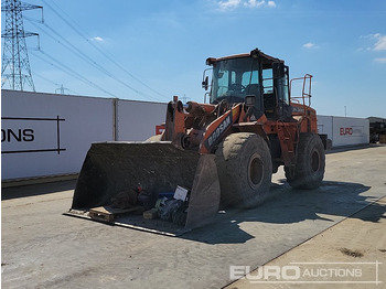 Колёсный погрузчик DOOSAN DL300