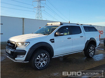 : фото в шапке страницы