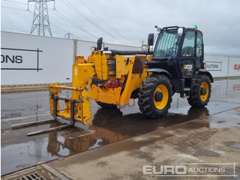 Телескопический погрузчик JCB