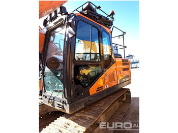 Гусеничный экскаватор DOOSAN DX140LC-5