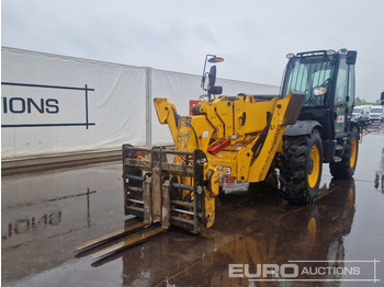 Телескопический погрузчик JCB