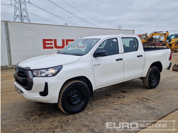 Пикап TOYOTA Hilux