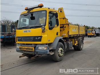 : фото в шапке страницы