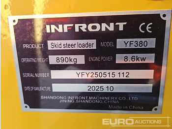 Мини-погрузчик с бортовым поворотом