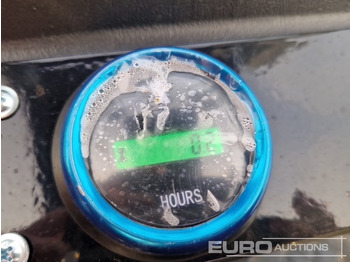 Мини-экскаватор JPC