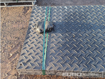 Строительное оборудование Unused 8' x 4' Plastic Road Mats (10 of): фото 5