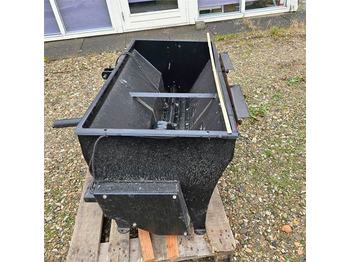 : фото в шапке страницы