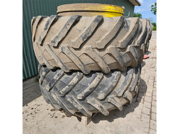 Трактор John Deere 650/65R42: фото 2