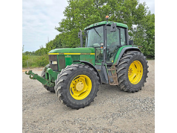 Трактор JOHN DEERE 6910