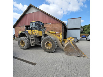 Колёсный погрузчик KOMATSU WA400
