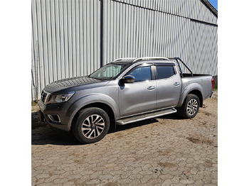 Пикап NISSAN Navara