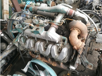 Двигатель SCANIA 143 V8: фото 1