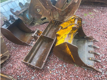 Ковш для экскаватора JCB