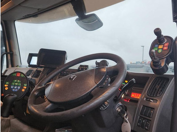 Подметально-уборочная машина Scarab MAJOR 8001: фото 4 Подметально-уборочная машина Scarab MAJOR 8001: фото 4