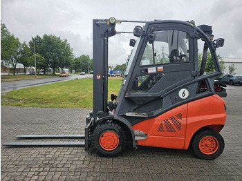 Газовый погрузчик LINDE H40