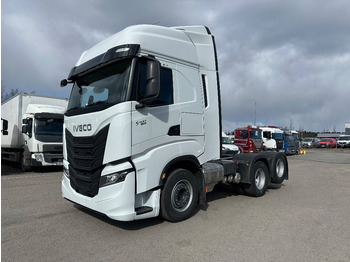 Тягач IVECO S-WAY