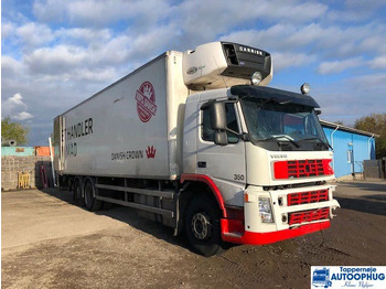 : фото в шапке страницы