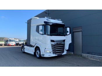 Тягач DAF XG 530