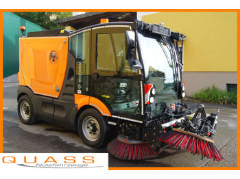Подметально-уборочная машина MATHIEU