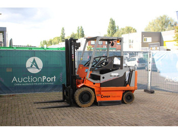 Электропогрузчик CARER