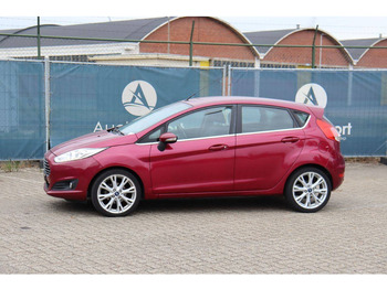 Седан FORD