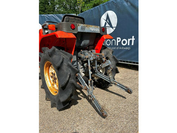 Трактор Kubota A155: фото 3